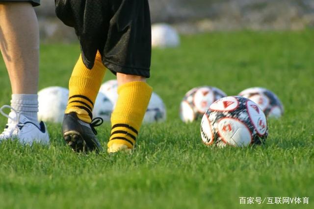 萨巴伦卡向郑钦文请教：购物比网球更让人兴奋！